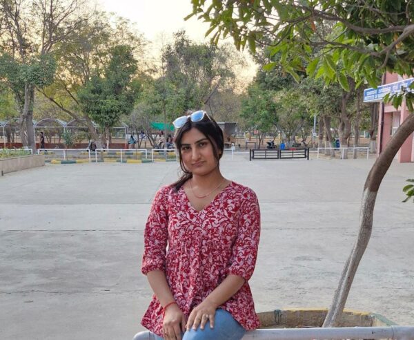 MEENU  MAM